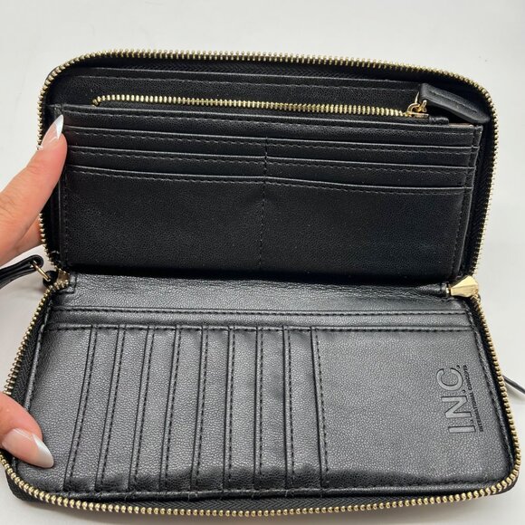 I.N.C. International Concepts Black Quilted Hazel Zip -Around Wristlet - Picture 10 of 11